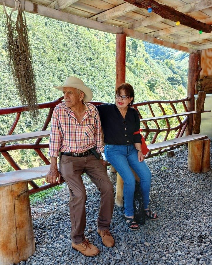 Jaime Laverde and his wife Lucidia at El Rubiconcito — Betulia, Antioquia, Colombia